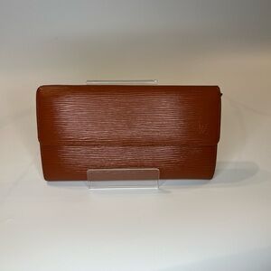 AUTHENTIC LOUIS VUITTON VINTAGE 1995 SARAH WALLET